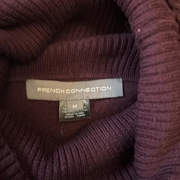 French Connection burgundy cowl turtleneck sweater size medium - Picture 3 of 5